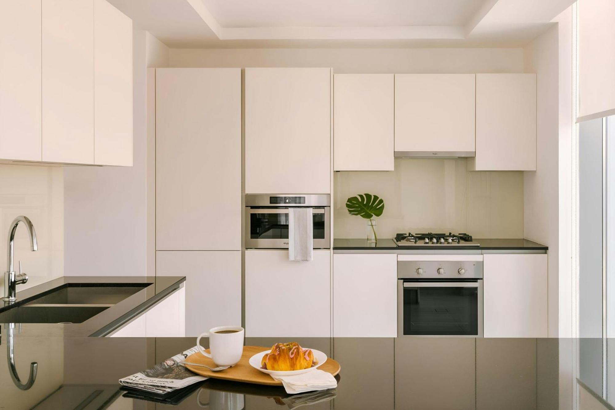 Sonder By Marriott Bonvoy Downtown Towers Apartments Dubaj Kültér fotó
